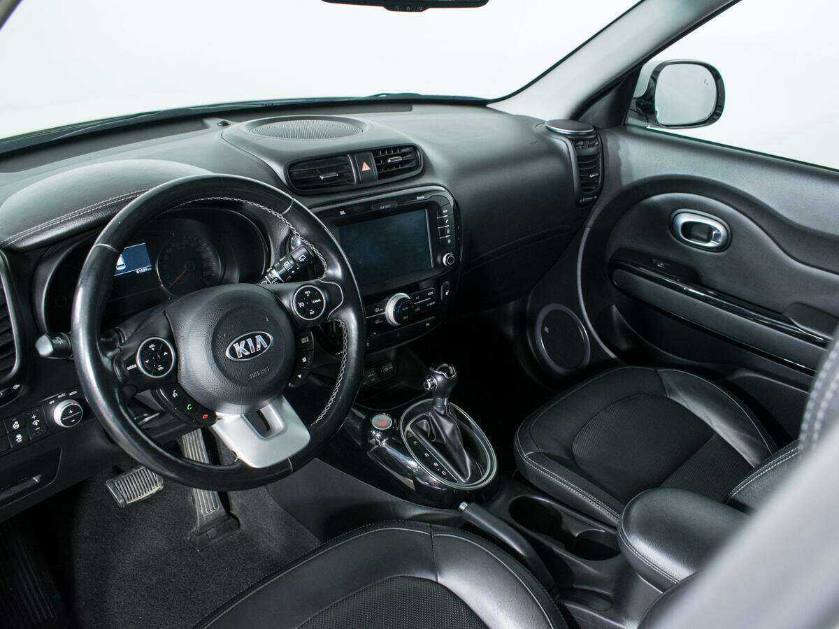 Купить Kia Soul с пробегом. Фото: #12