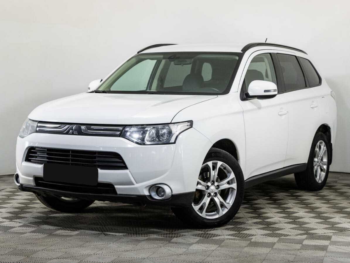 Купить Mitsubishi Outlander с пробегом. Посмотреть фото