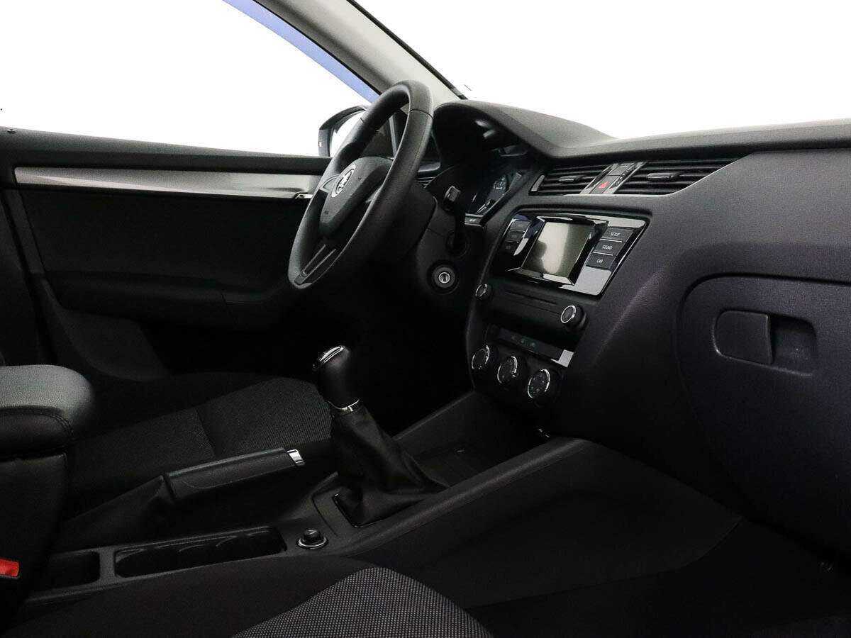 Купить Skoda Octavia с пробегом. Фото: #6