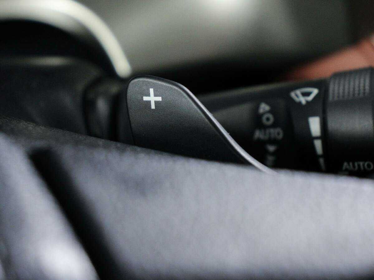 Купить Toyota RAV4 с пробегом. Фото: #14