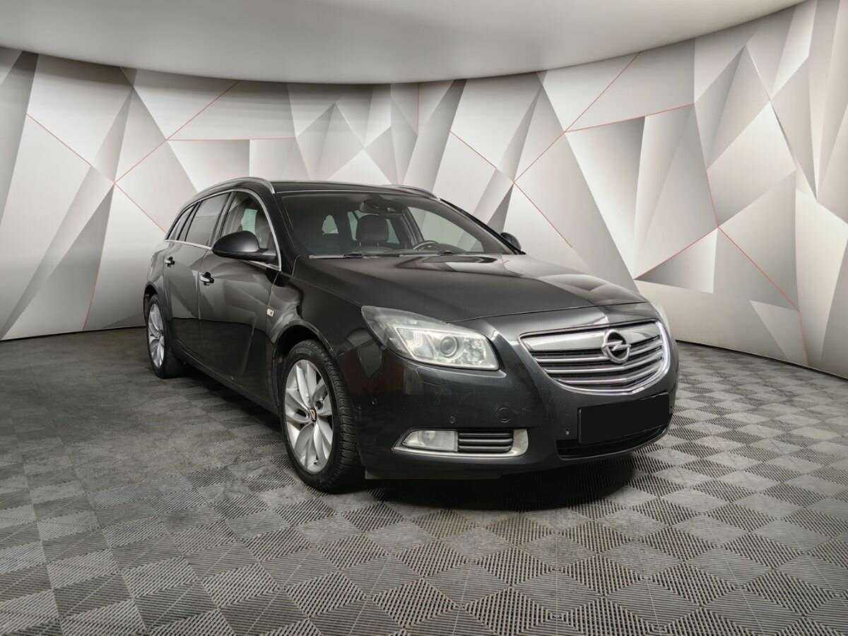 Купить Opel Insignia с пробегом. Фото: #2