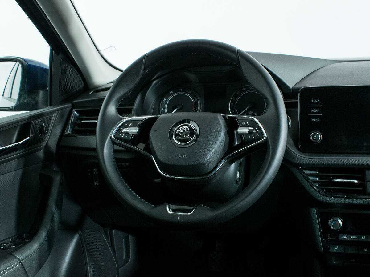 Купить Skoda Rapid с пробегом. Фото: #13