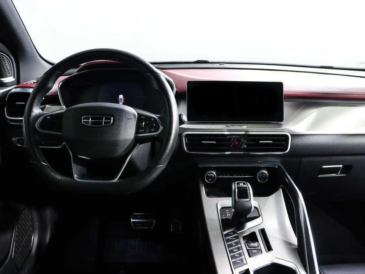 Купить Geely Coolray с пробегом. Фото: #9