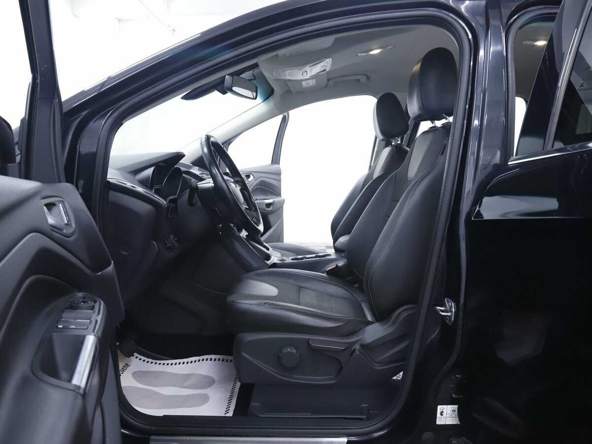 Купить Ford Kuga с пробегом. Фото: #6