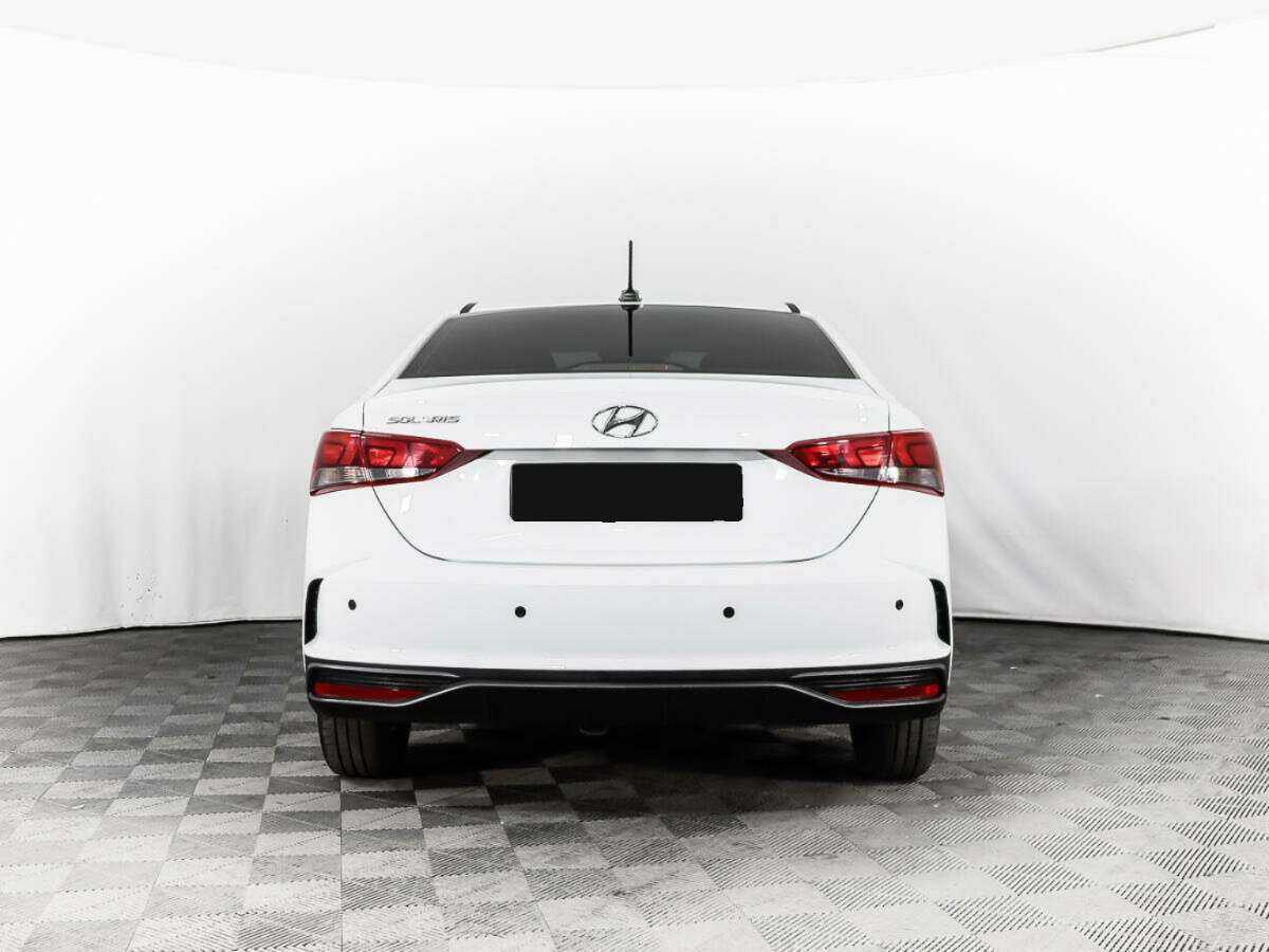 Купить Hyundai Solaris с пробегом. Фото: #5