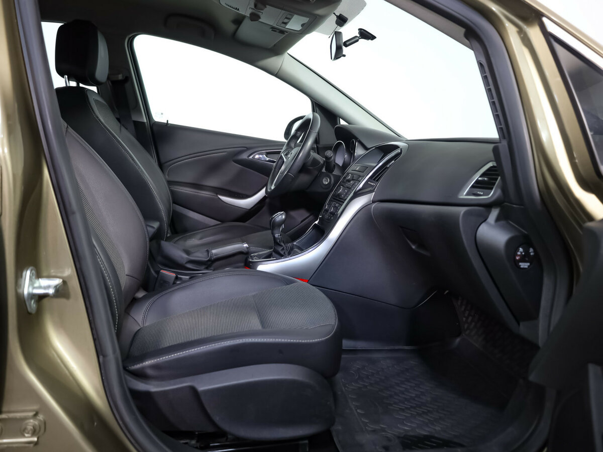 Купить Opel Astra с пробегом. Фото: #16