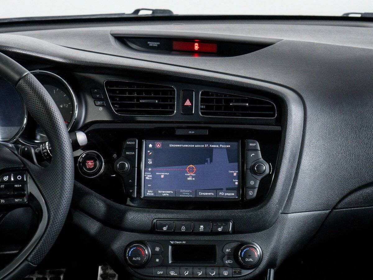 Купить Kia Ceed с пробегом. Фото: #6