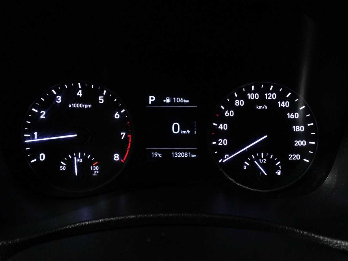 Купить Hyundai Solaris с пробегом. Фото: #11