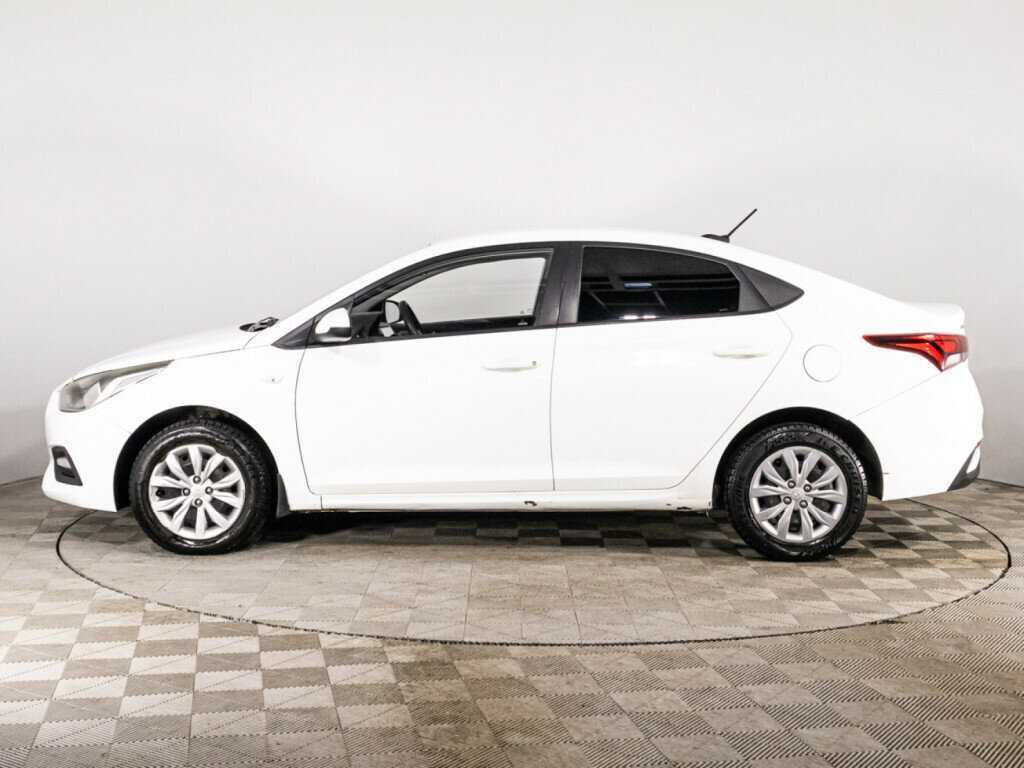 Купить Hyundai Solaris с пробегом. Фото: #7