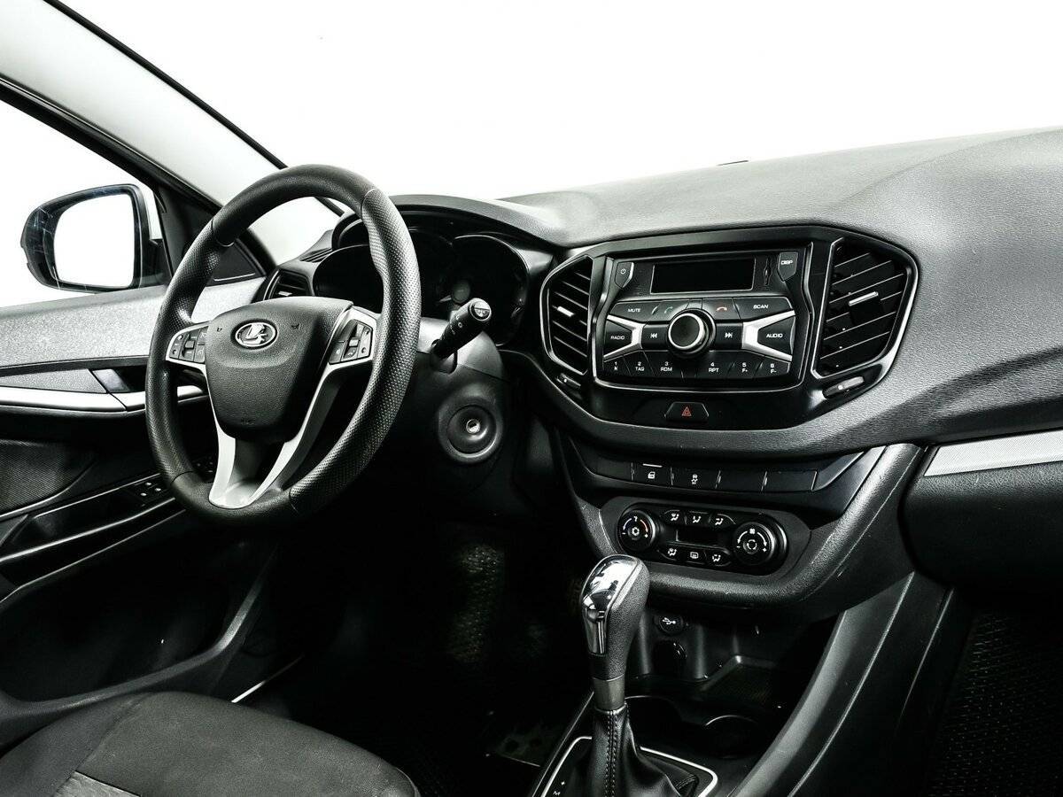 Купить Lada (ВАЗ) Vesta с пробегом. Фото: #8