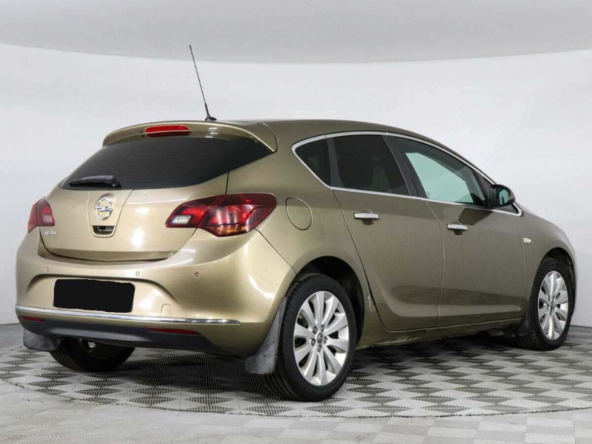 Купить Opel Astra с пробегом. Фото: #2