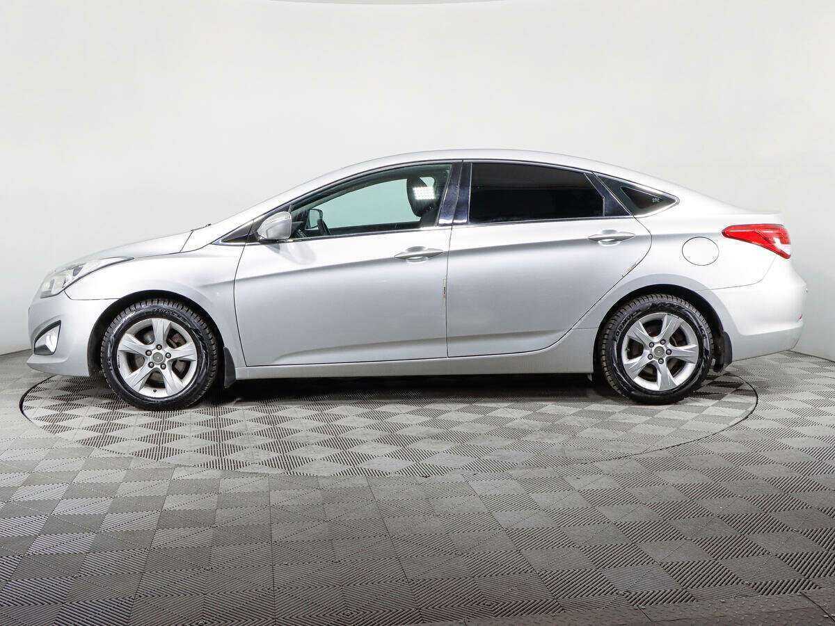 Купить Hyundai i40 с пробегом. Фото: #7