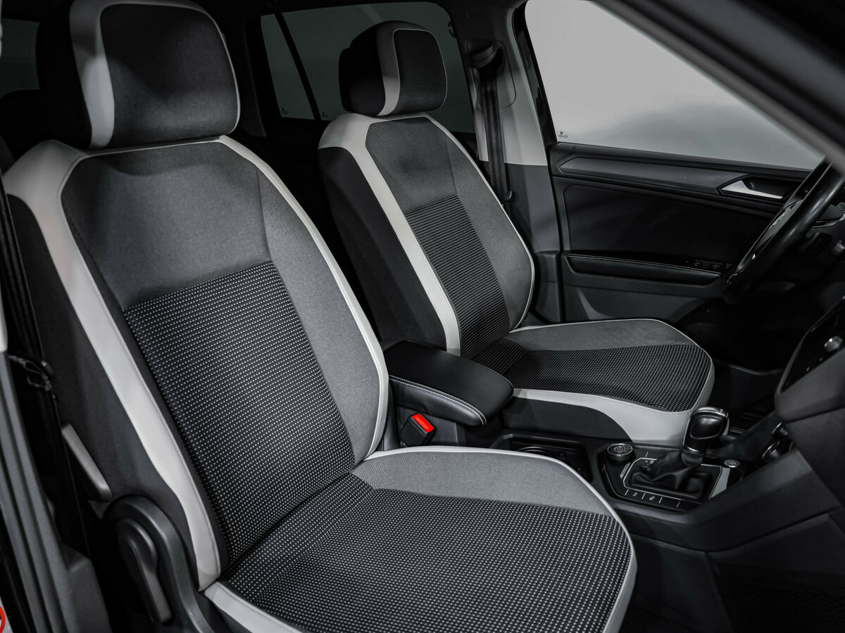 Купить Volkswagen Tiguan с пробегом. Фото: #21