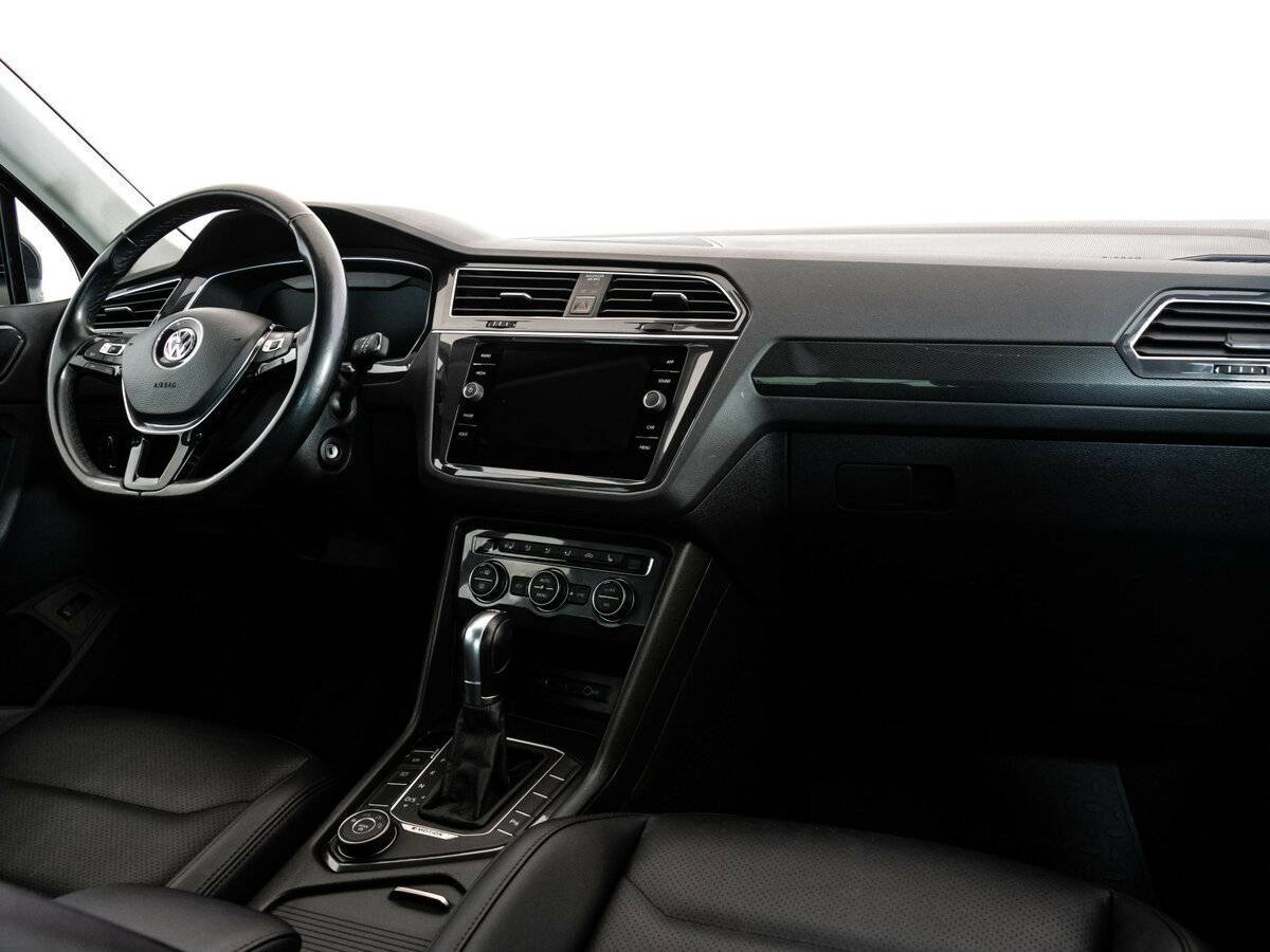 Купить Volkswagen Tiguan с пробегом. Фото: #6