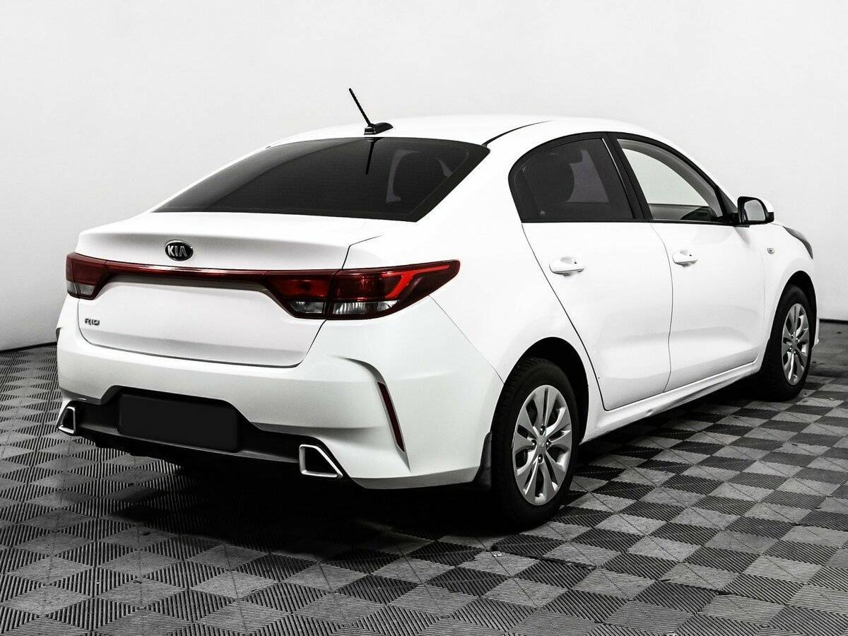 Купить Kia Rio с пробегом. Фото: #4