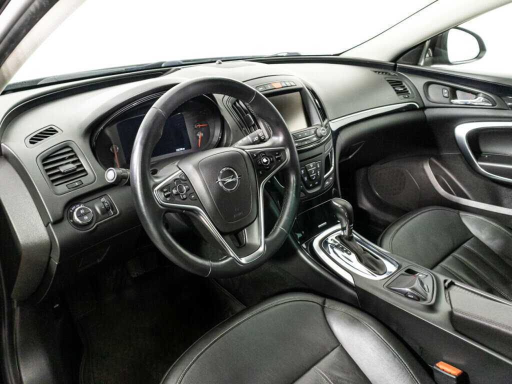 Купить Opel Insignia с пробегом. Фото: #10