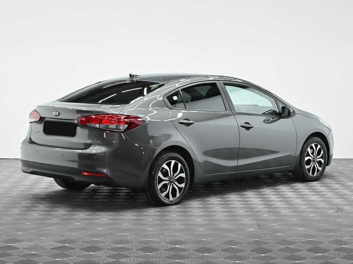 Купить Kia Cerato с пробегом. Фото: #2