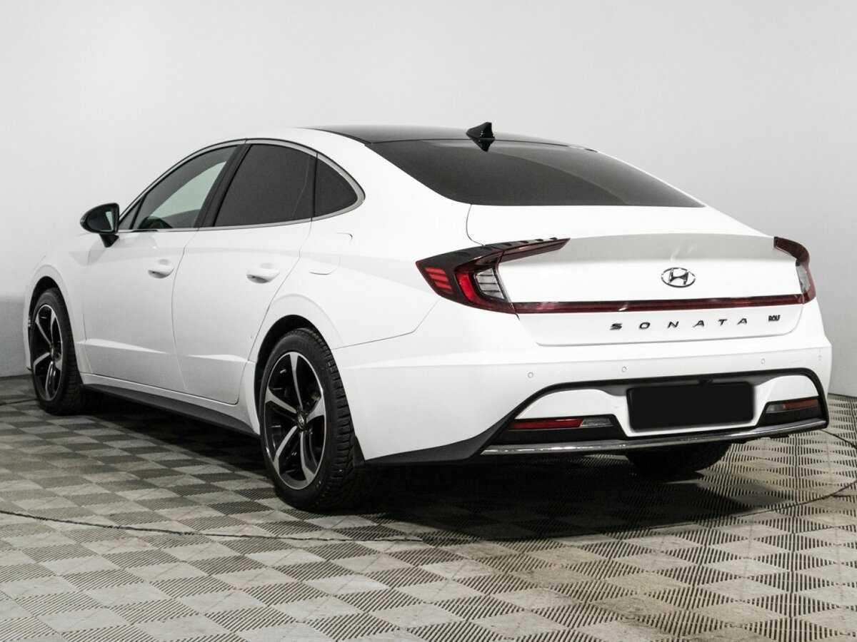 Купить Hyundai Sonata с пробегом. Фото: #6