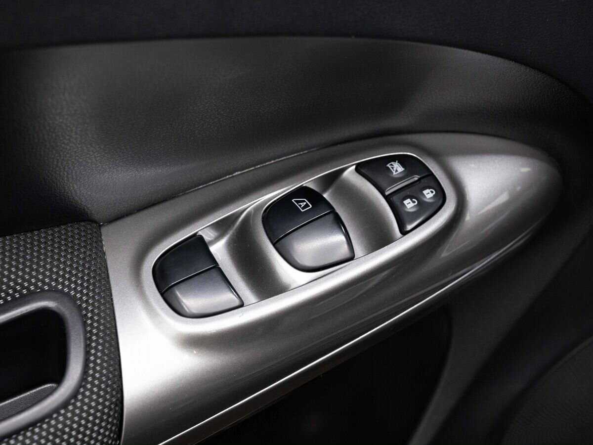 Купить Nissan Juke с пробегом. Фото: #15