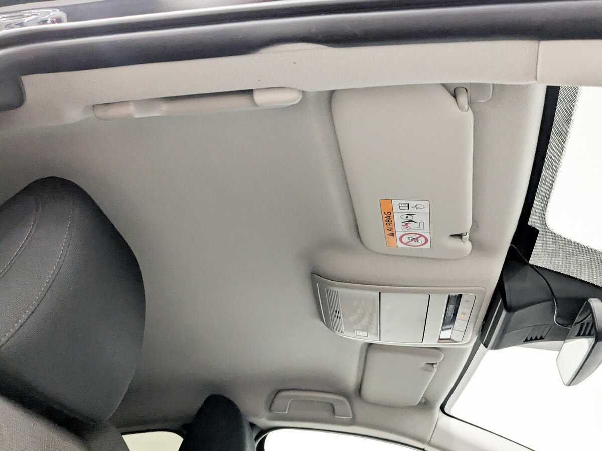 Купить Mazda 3 с пробегом. Фото: #21