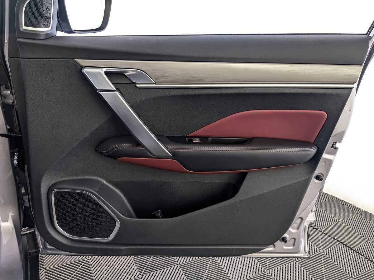 Купить Geely Coolray с пробегом. Фото: #22