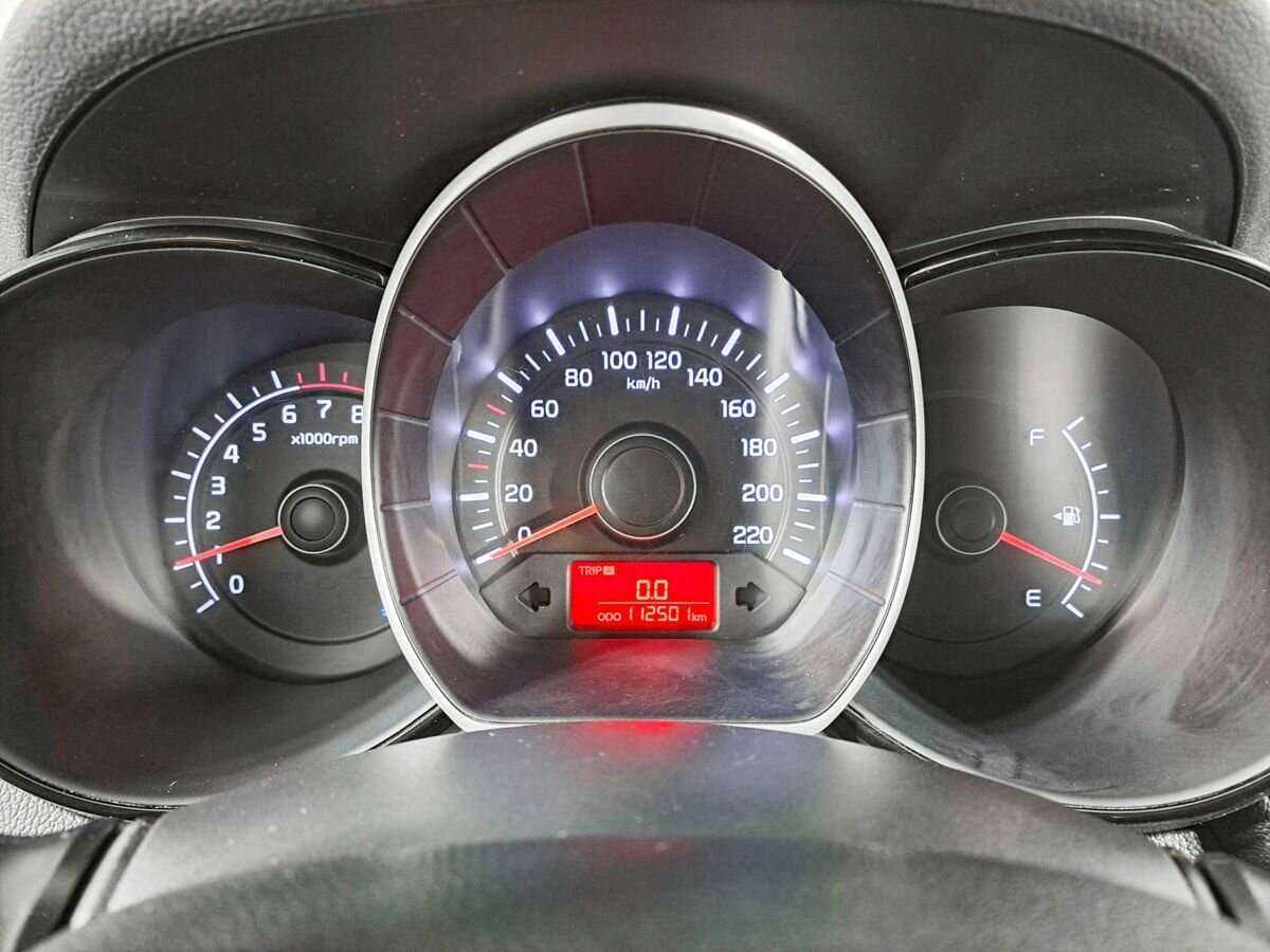 Купить Kia Rio с пробегом. Фото: #10