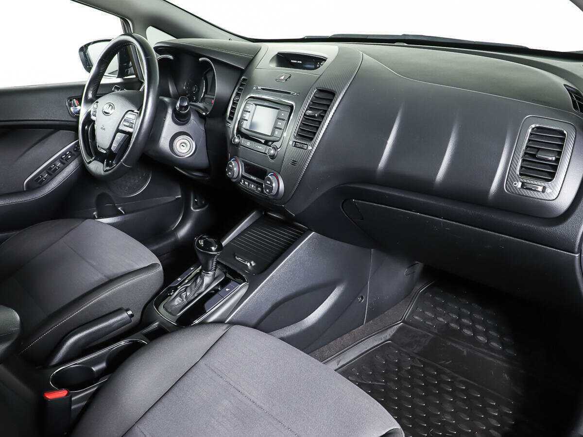 Купить Kia Cerato с пробегом. Фото: #8
