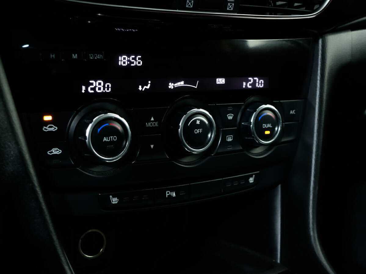 Купить Mazda 6 с пробегом. Фото: #14