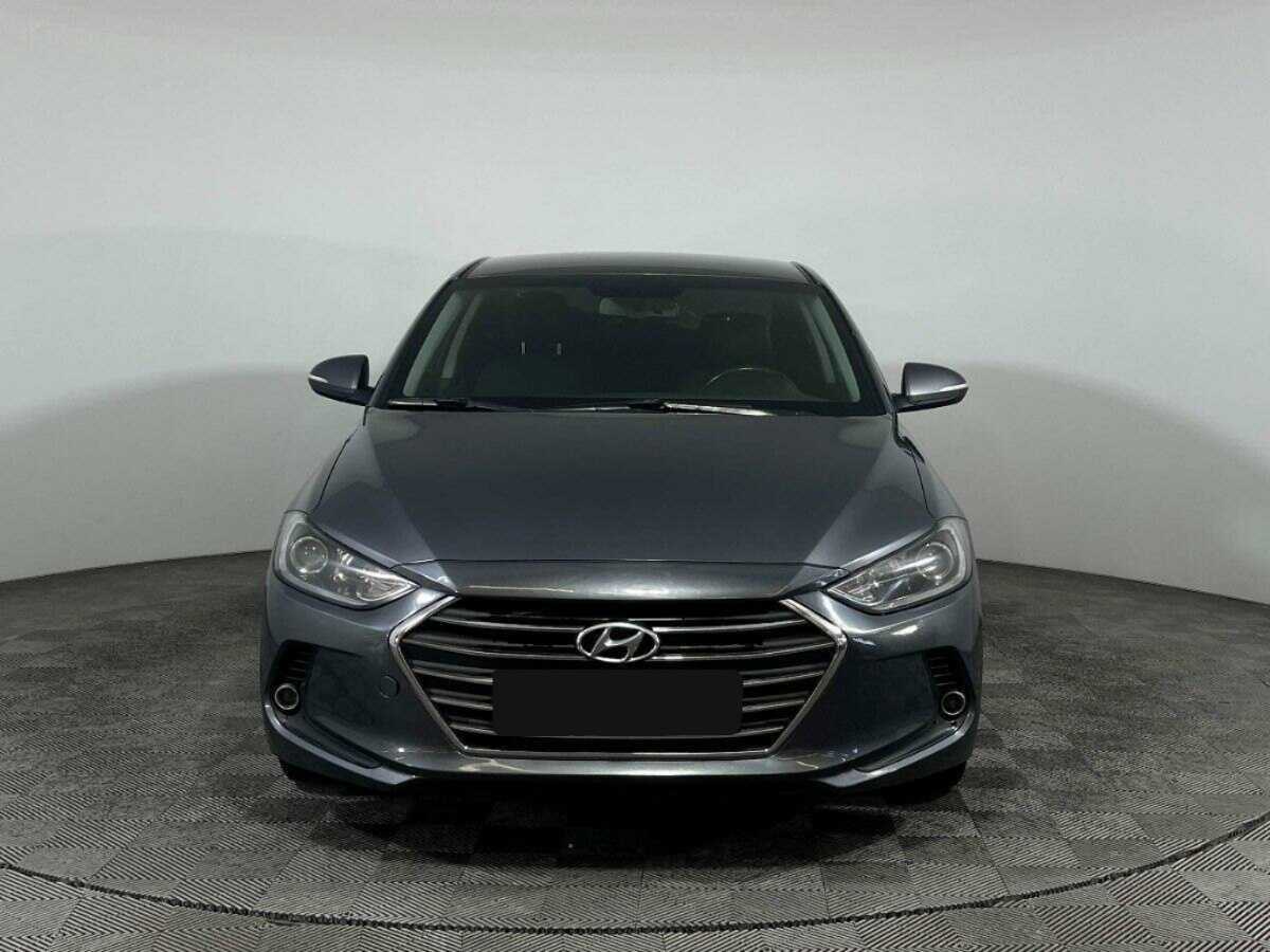 Купить Hyundai Elantra с пробегом. Фото: #1
