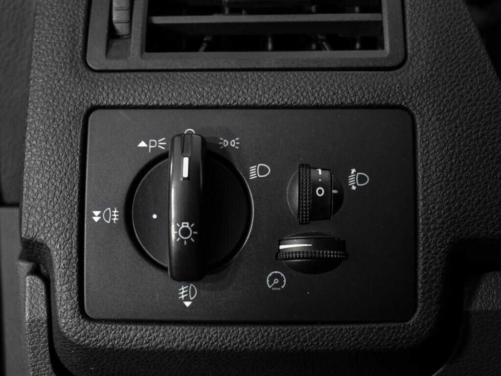 Купить Ford Kuga с пробегом. Фото: #9