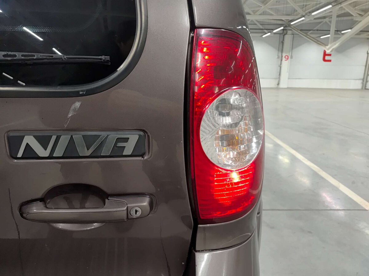 Купить Chevrolet Niva с пробегом. Фото: #8