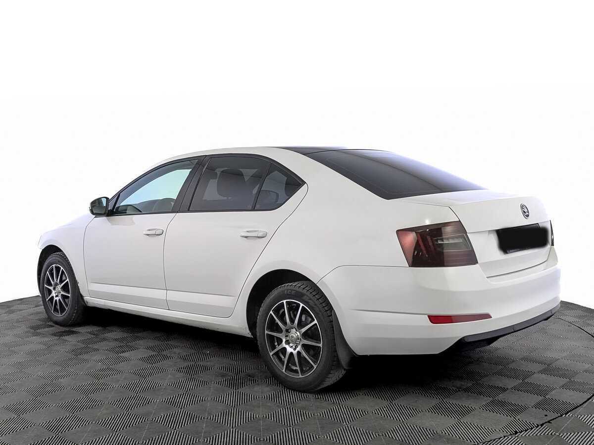 Купить Skoda Octavia с пробегом. Фото: #6