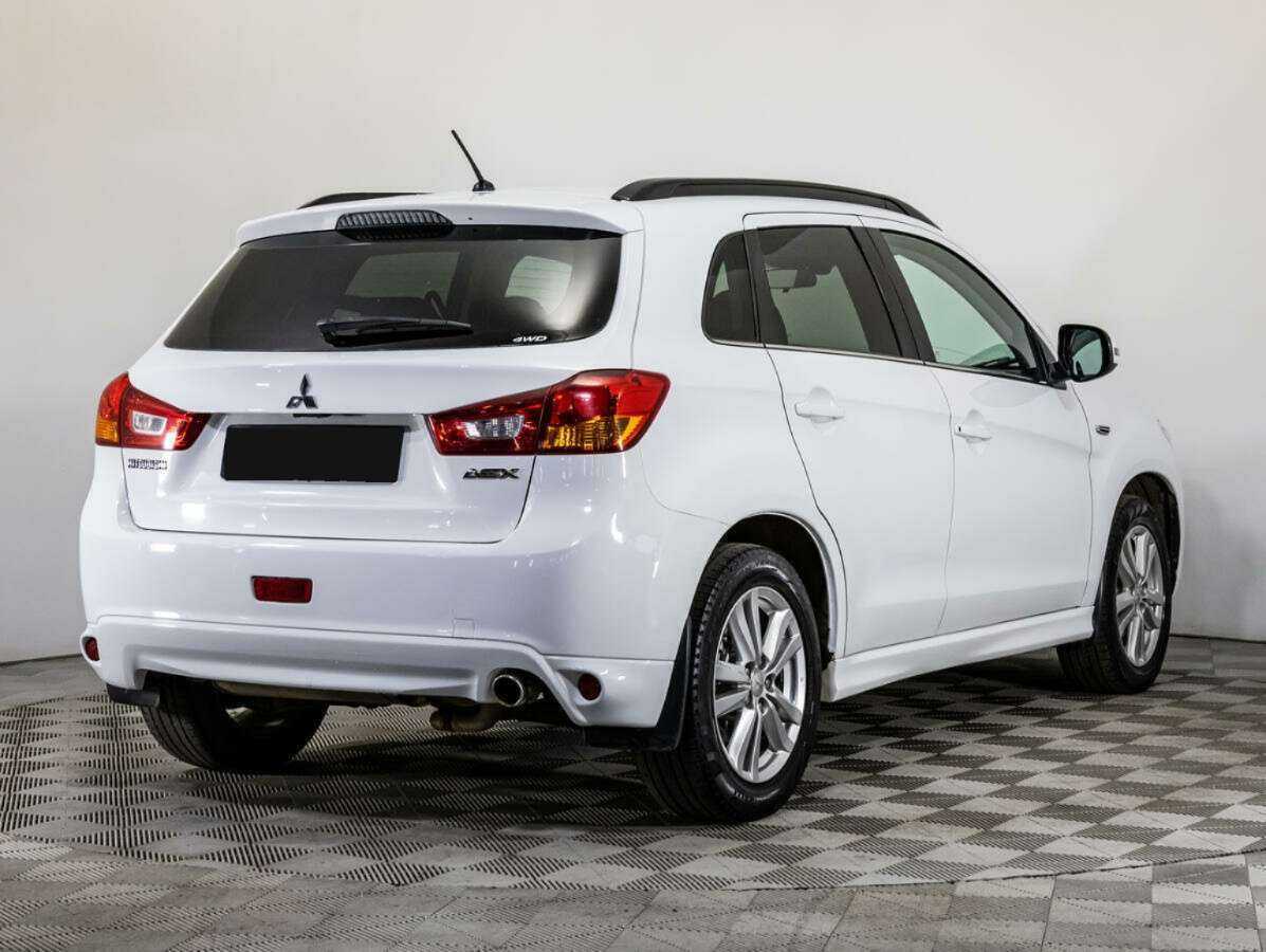 Купить Mitsubishi ASX с пробегом. Фото: #4