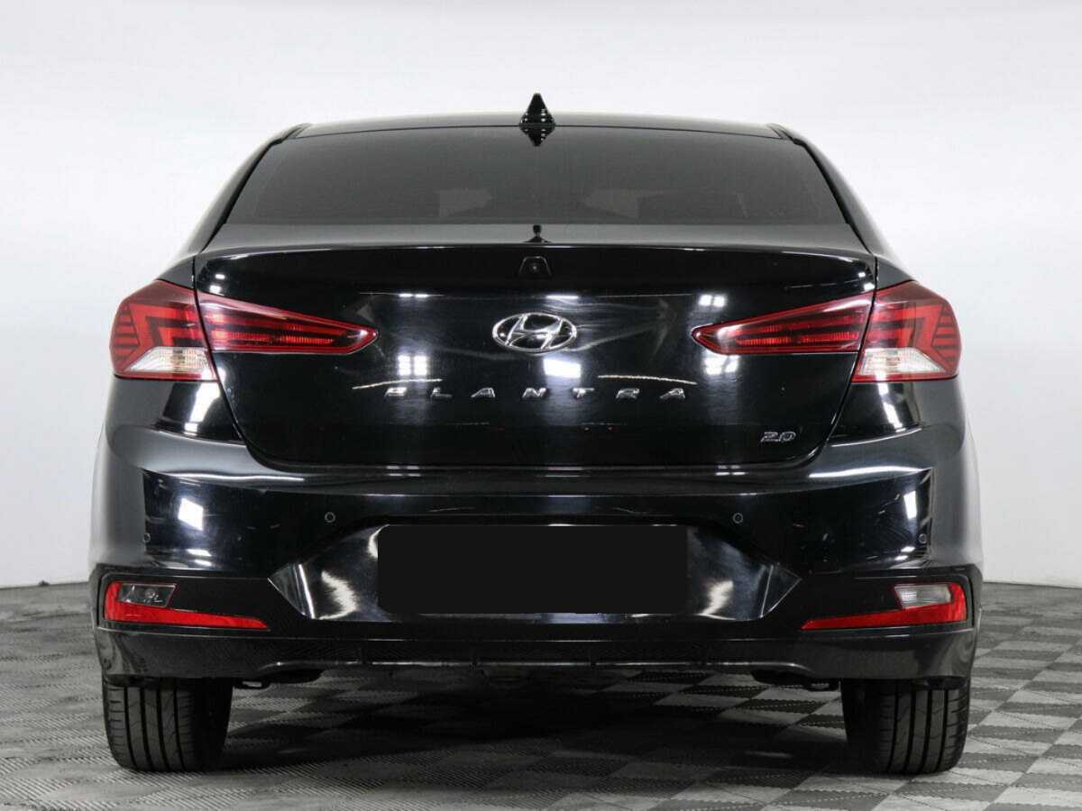 Купить Hyundai Elantra с пробегом. Фото: #5