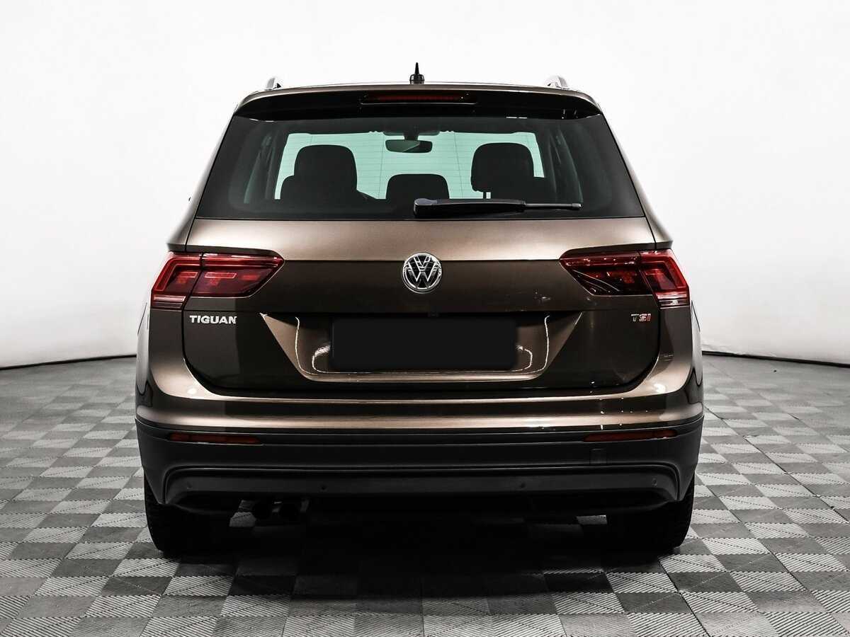 Купить Volkswagen Tiguan с пробегом. Фото: #5