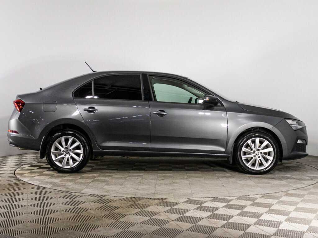 Купить Skoda Rapid с пробегом. Фото: #3