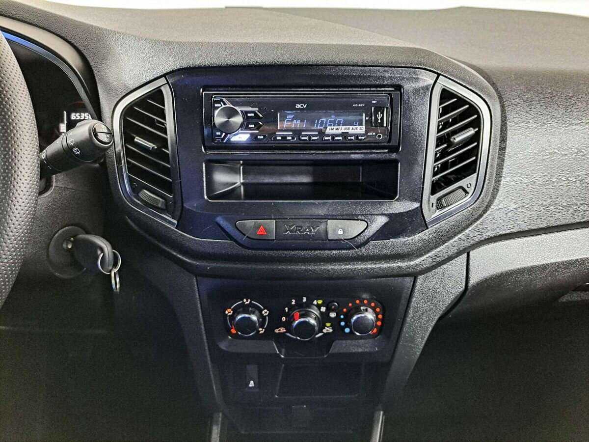 Купить Lada (ВАЗ) XRAY с пробегом. Фото: #14