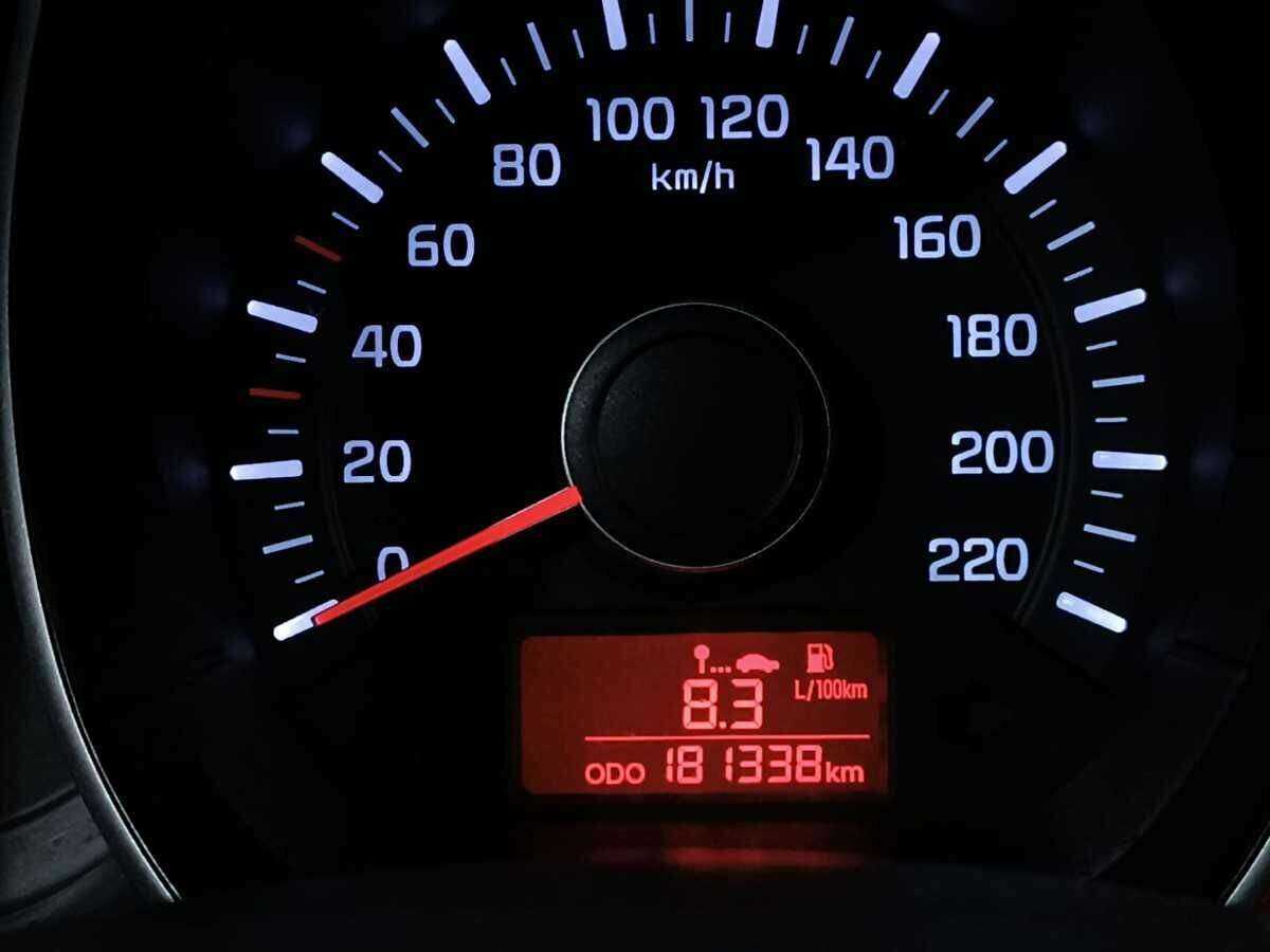 Купить Kia Rio с пробегом. Фото: #11