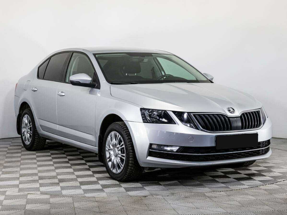 Купить Skoda Octavia с пробегом. Фото: #2