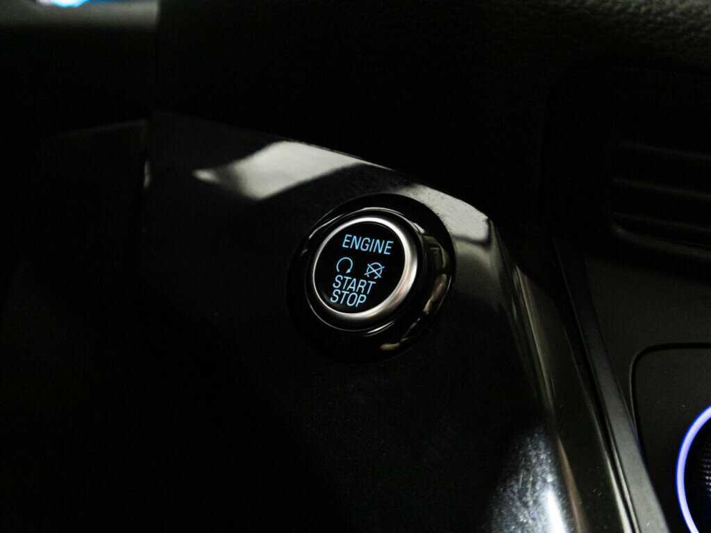 Купить Ford Kuga с пробегом. Фото: #18