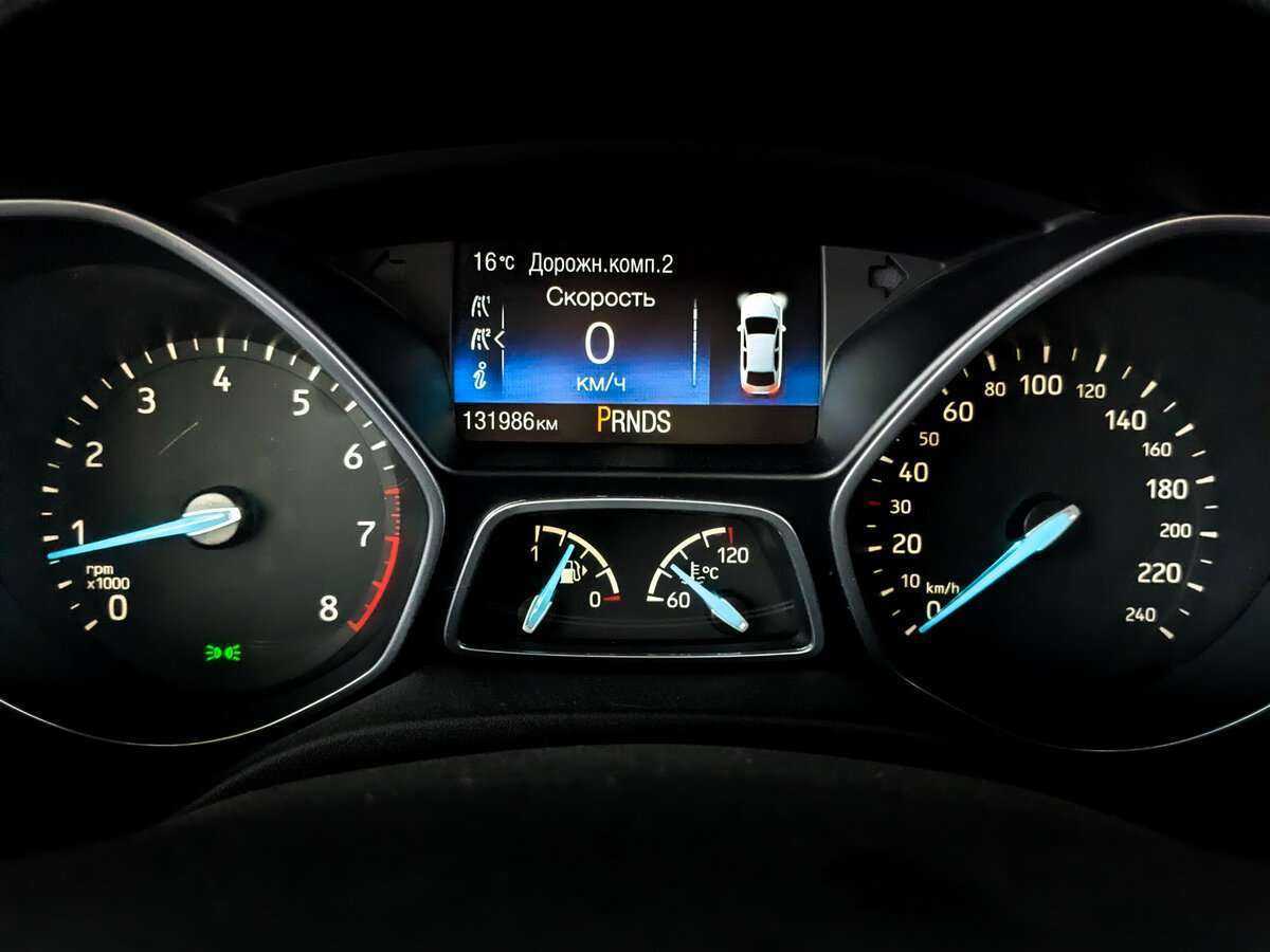 Купить Ford Focus с пробегом. Фото: #10