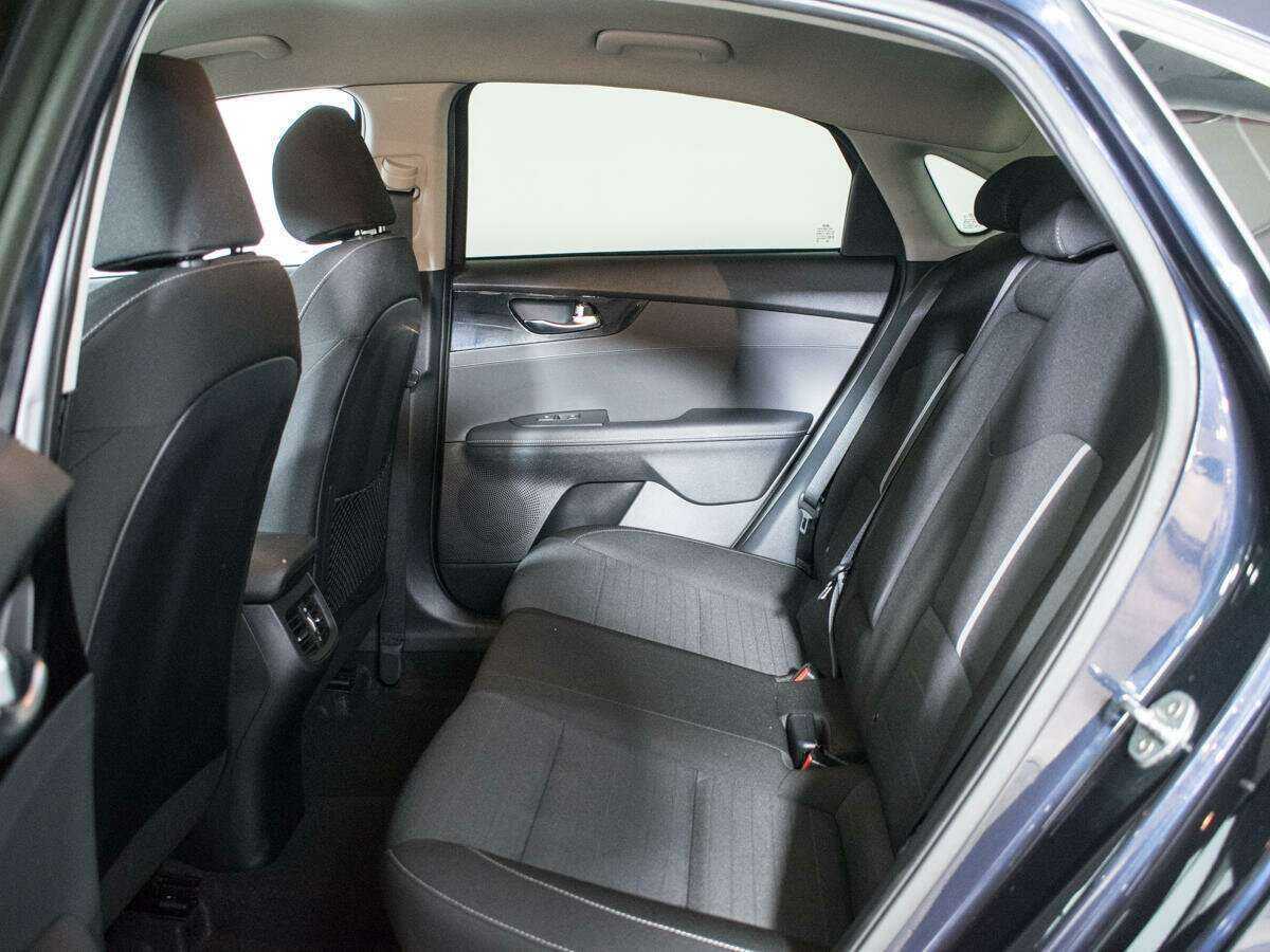 Купить Kia Cerato с пробегом. Фото: #7
