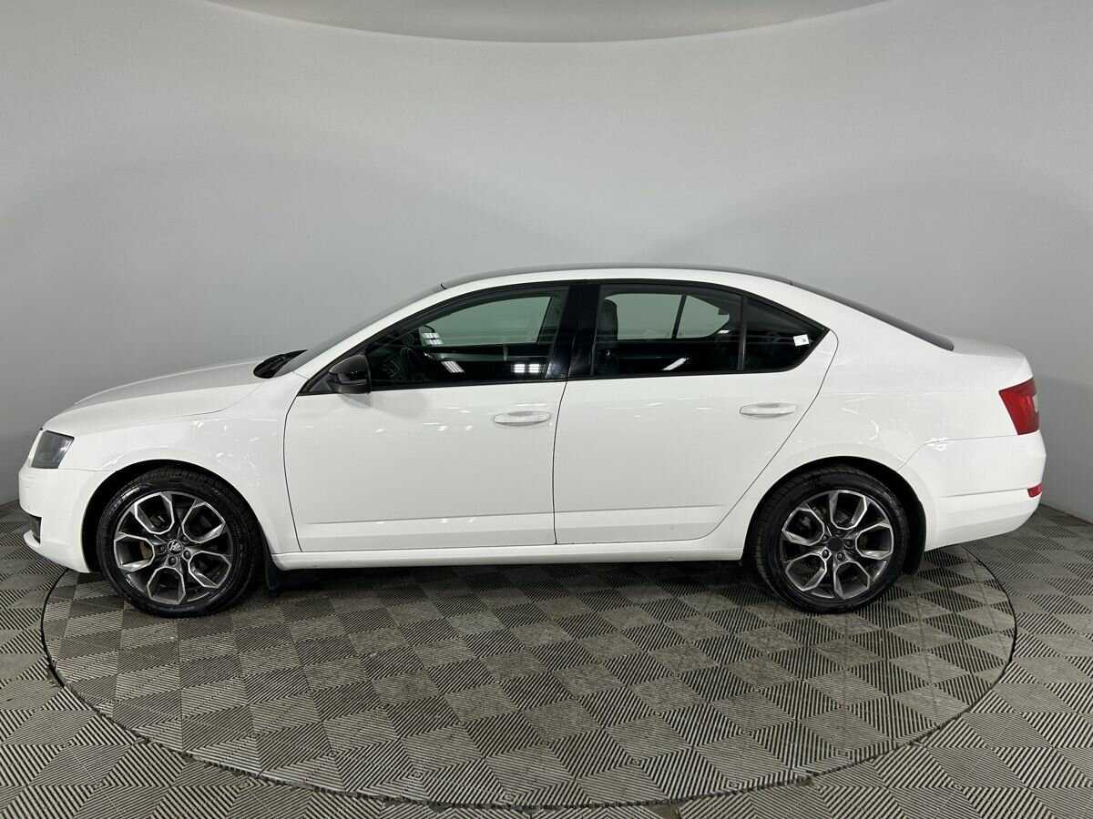 Купить Skoda Octavia с пробегом. Фото: #4