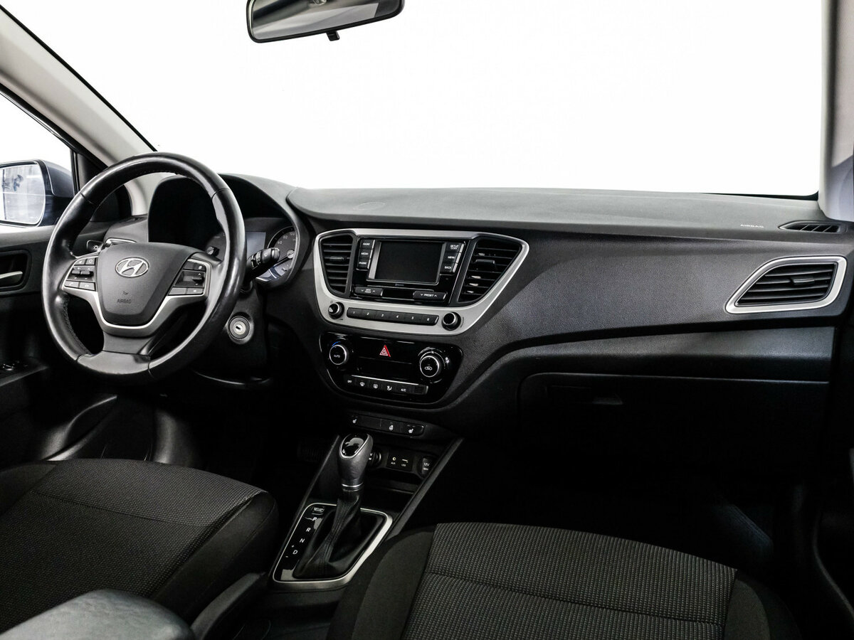 Купить Hyundai Solaris с пробегом. Фото: #6