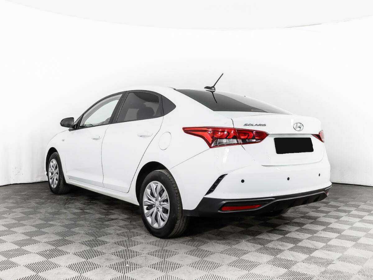Купить Hyundai Solaris с пробегом. Фото: #6