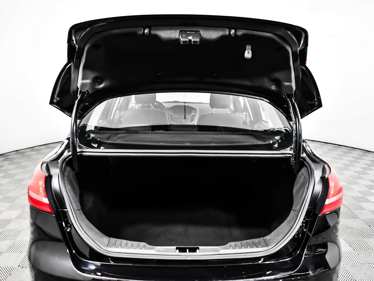 Купить Ford Focus с пробегом. Фото: #9