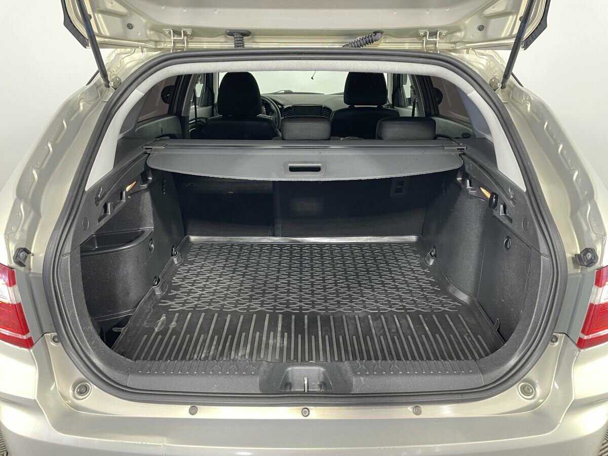 Купить Lada (ВАЗ) Vesta с пробегом. Фото: #17