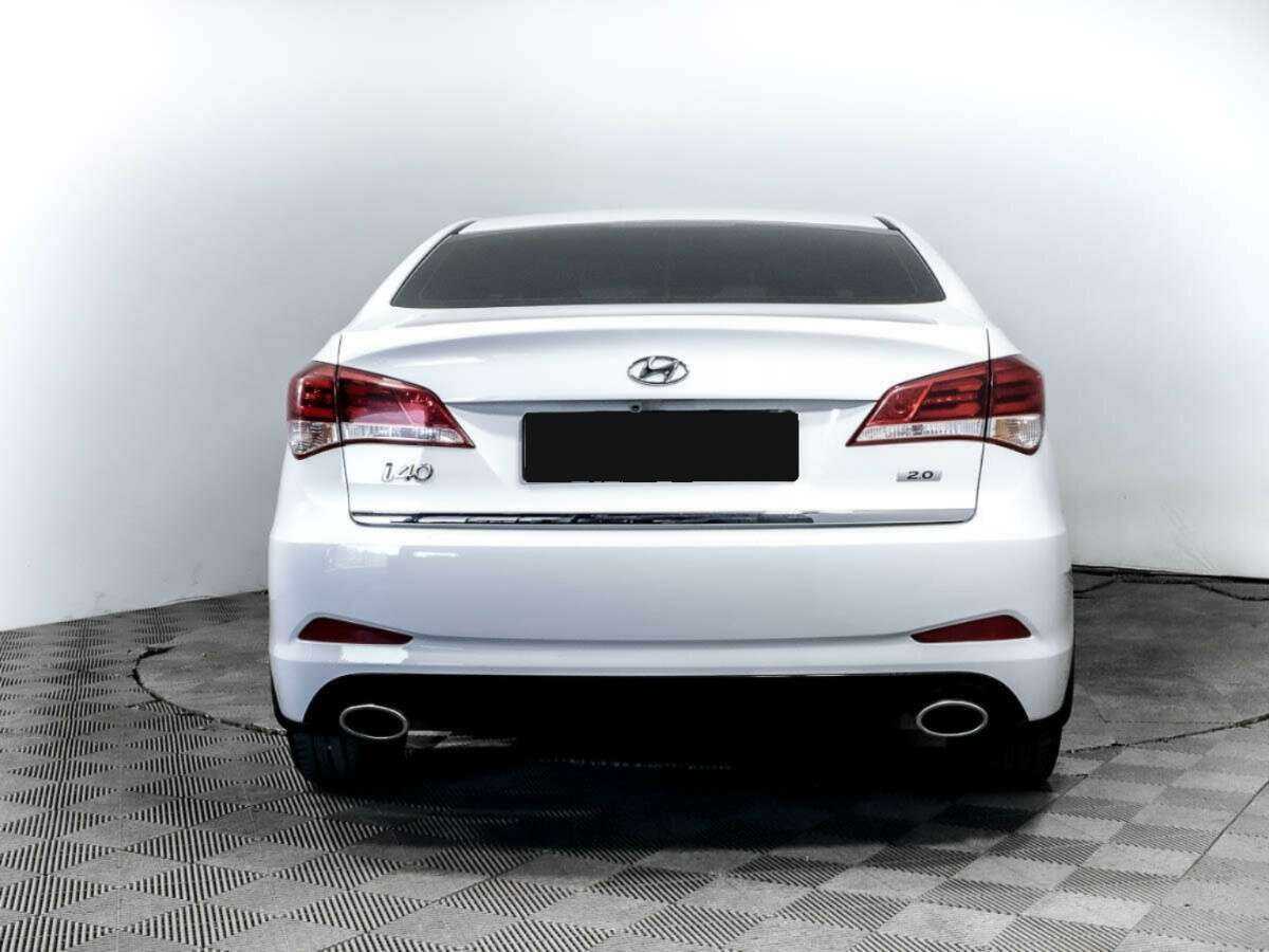 Купить Hyundai i40 с пробегом. Фото: #4