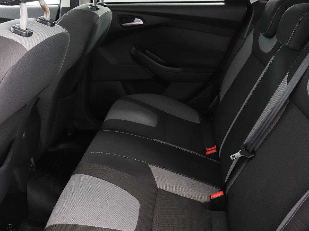 Купить Ford Focus с пробегом. Фото: #8