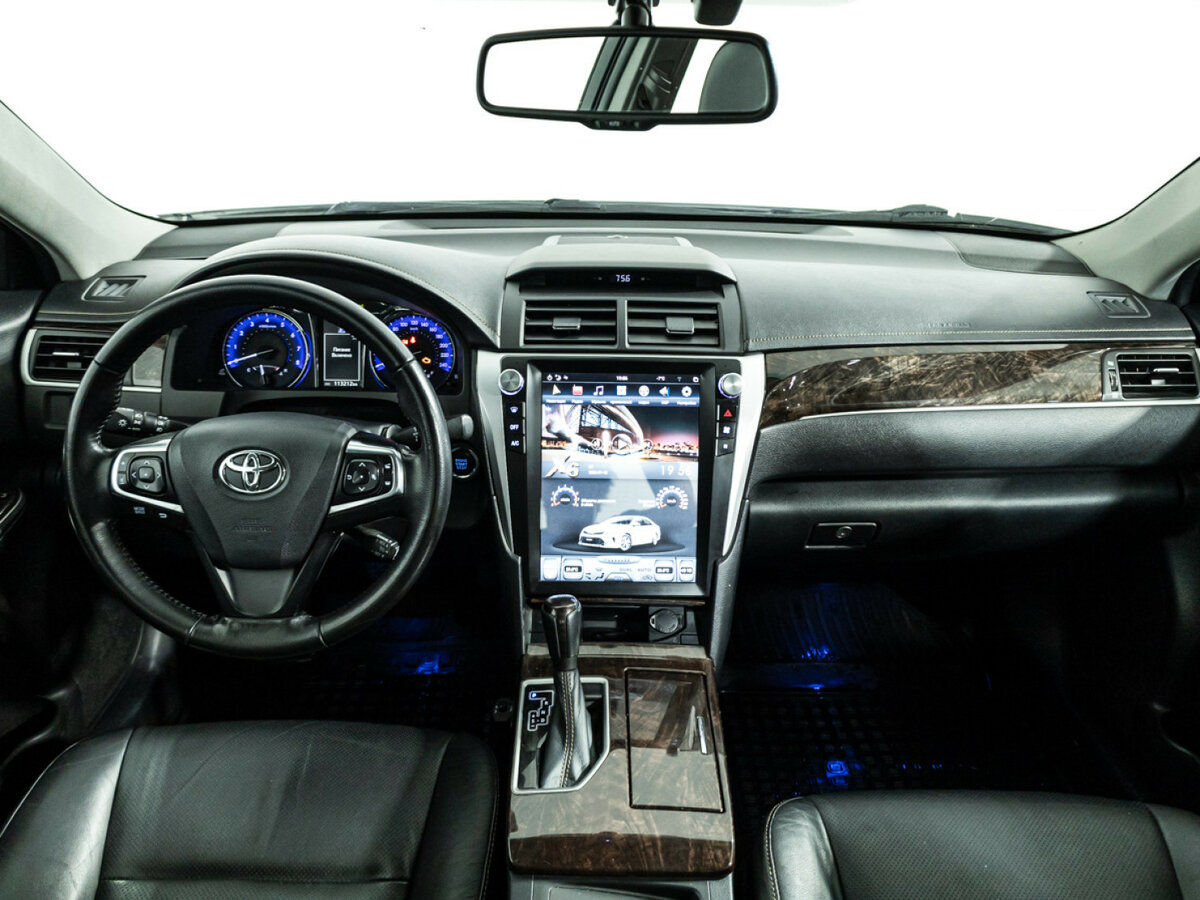 Купить Toyota Camry с пробегом. Фото: #12